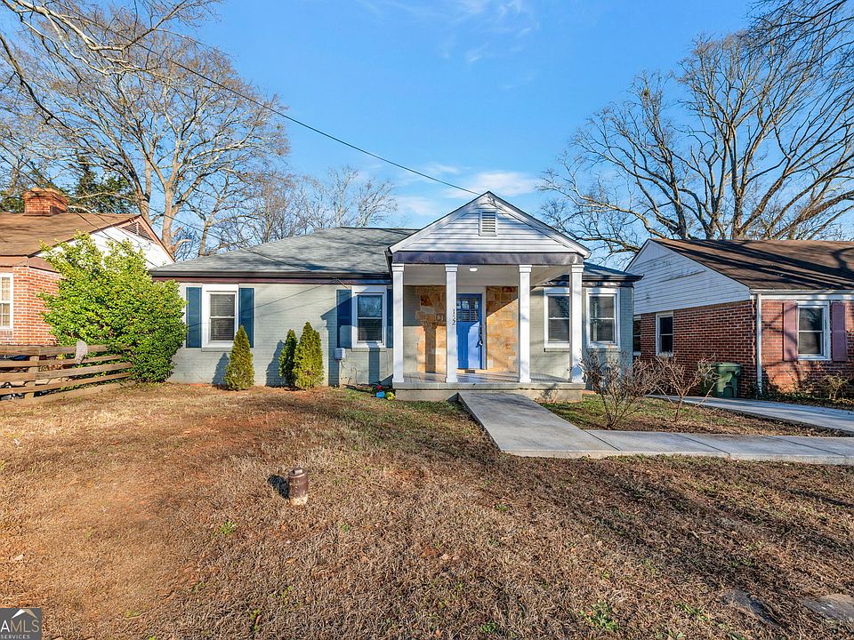 1st image of 152 1st St SW