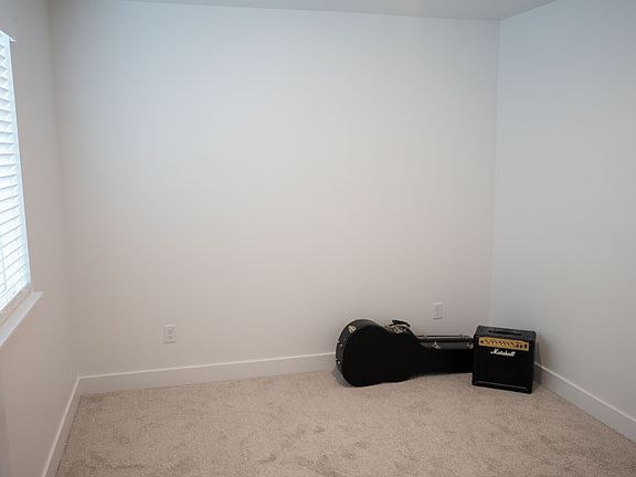 3rd image of 3643 Big Horn Dr