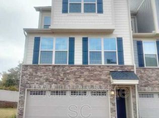 31 Copper Run Dr, Greenville, SC 29607