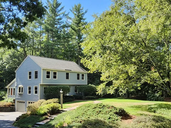 16 Spillway Lane, Concord, NH 03301