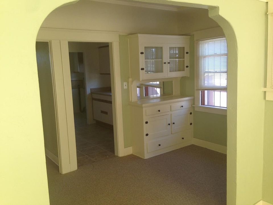 1st image of 626 F Ave