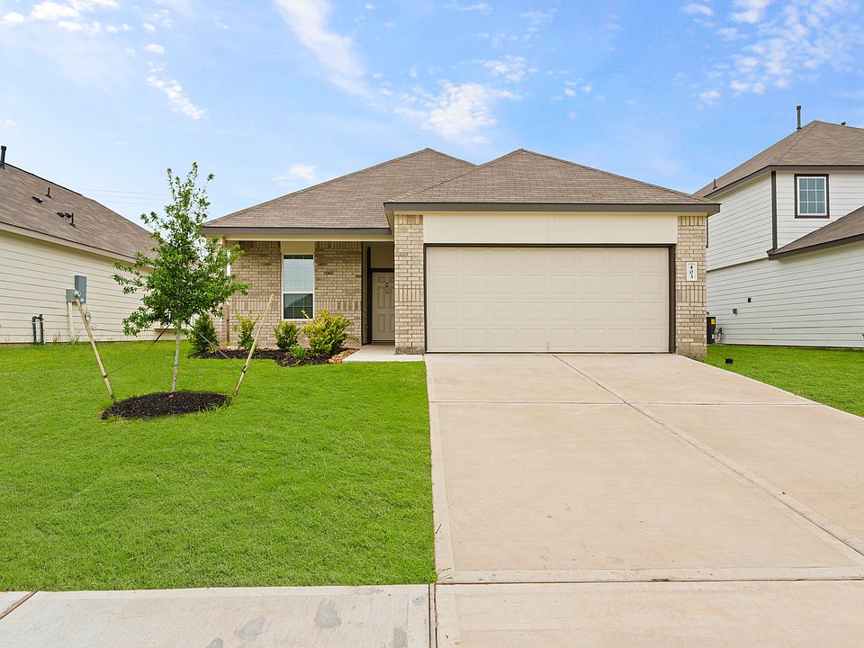 1st image of 403 Black Bear Dr