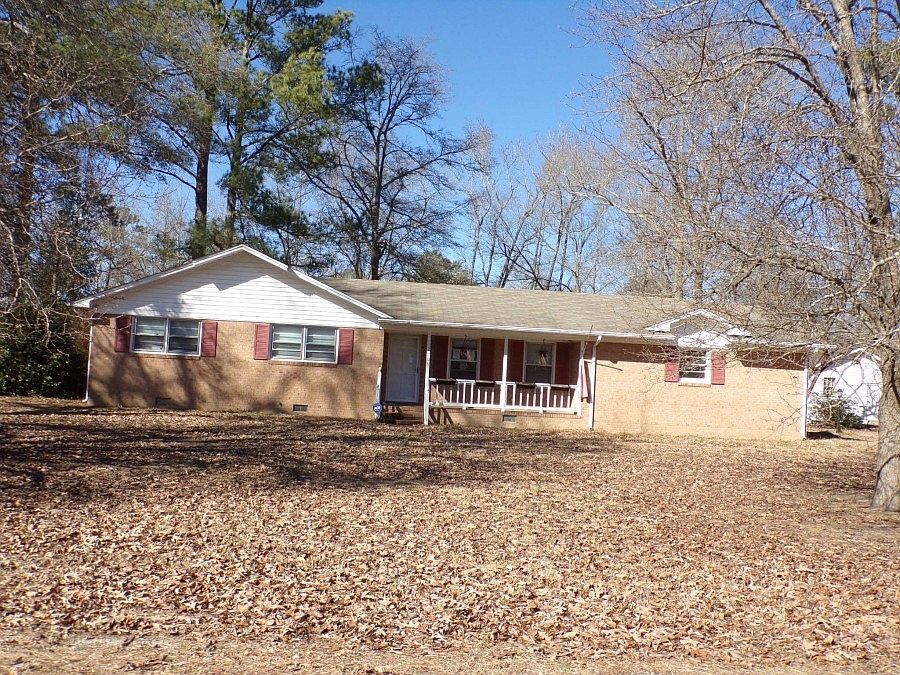 1st image of 2709 Bullard Ct