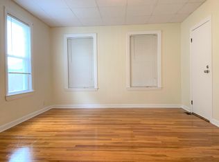 8 Prentice St #1, Worcester, MA 01604