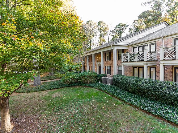 4th image of 3650 Ashford Dunwoody Rd NE Unit 1006