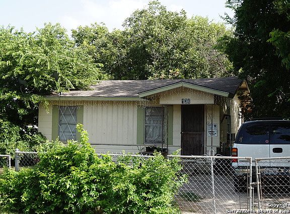 2nd image of 134 Alhaven Ave