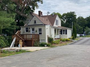 972 Bedford St FLOOR 1, Abington, MA 02351