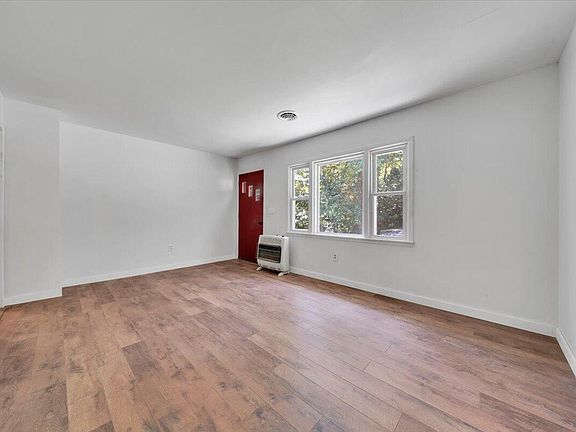 4th image of 808 John Arthur Rd