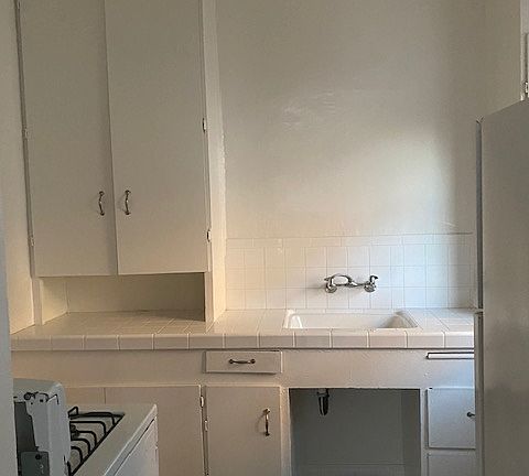 4th image of 1537 Corinth Ave APT 8