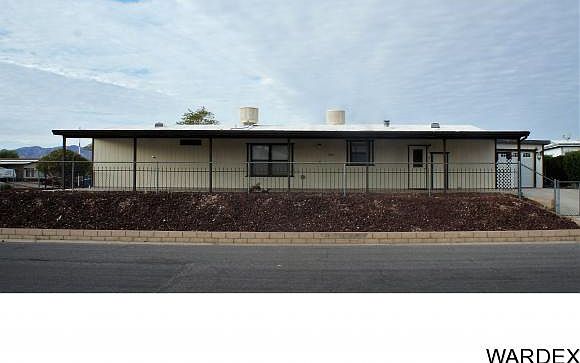 1st image of 689 Terrace Dr