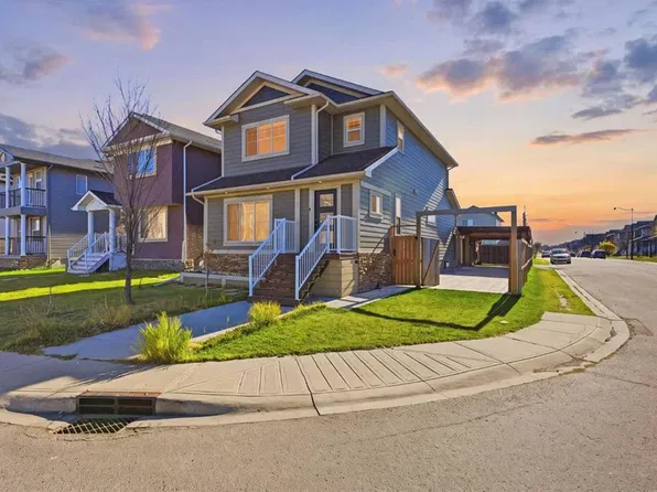 5 N Taralake Vw NE, Calgary, AB T3J 0A3