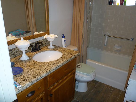 5th image of 4442 E Dragoon Ave