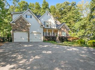 132 Royal Oaks Dr, Canton, GA 30115