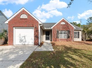 500 Holiday Dr, Summerville, SC 29483