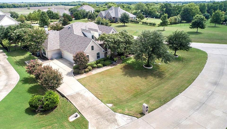 1st image of 5800 Beechwood Ct
