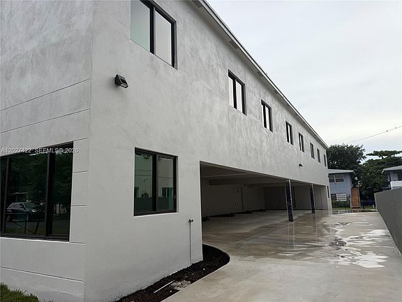 3rd image of 6480 NE 1st Ave