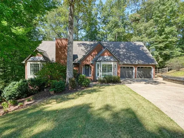 2689 Spring Rock Ct NE, Roswell, GA 30075
