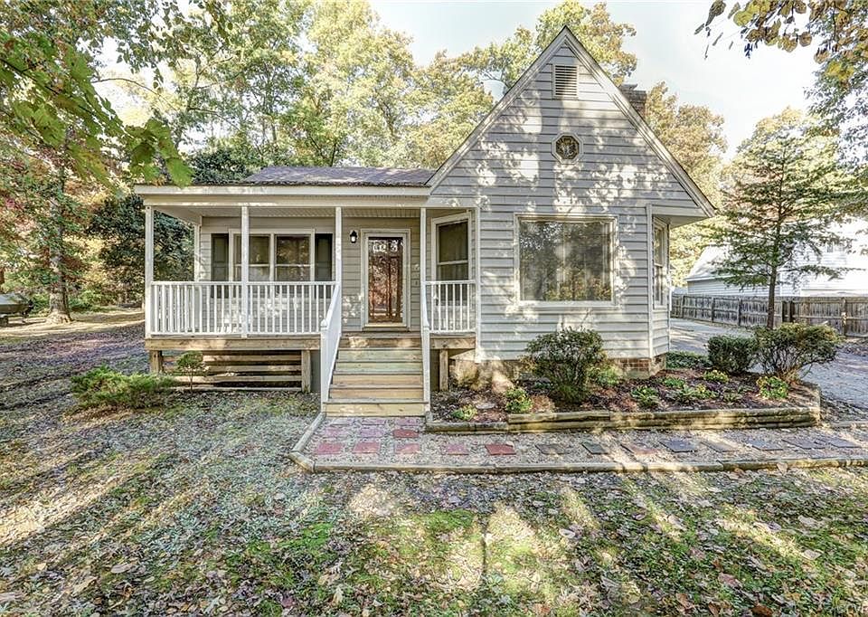 1st image of 4458 Thorncroft Dr
