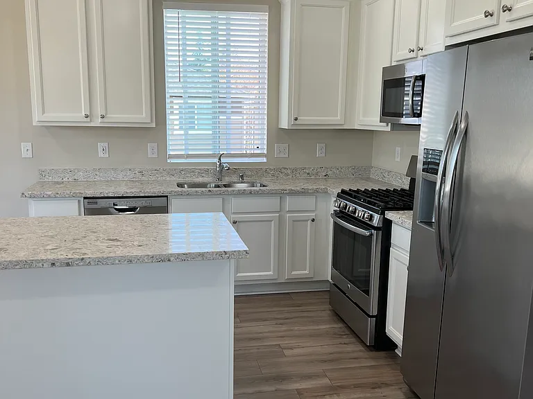2111 147th Pl SW — Photo 3