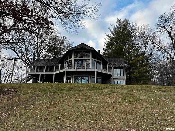 3rd image of 298 Longshore Ct