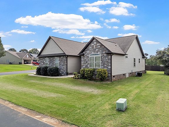 4th image of 503 Cornucopia Ln
