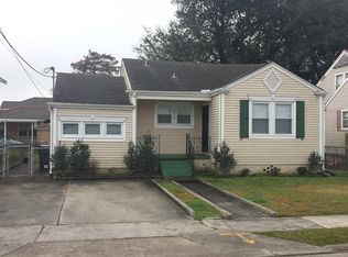 2424 Athis St, New Orleans, LA 70122