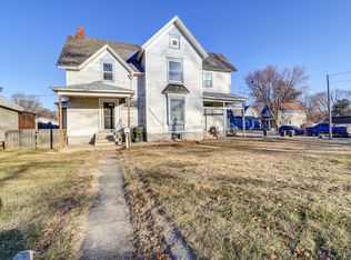 201 9th Ave, Sterling, IL 61081