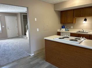 2945 Biggs Plz #2984B, Bellevue, NE 68123