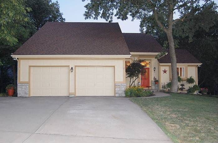 3 Bedrooms 2 Full Baths