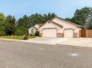 807 S Dawes St, Kennewick, WA 99336