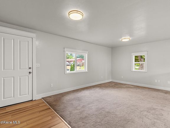 4th image of 1417 N 10th St