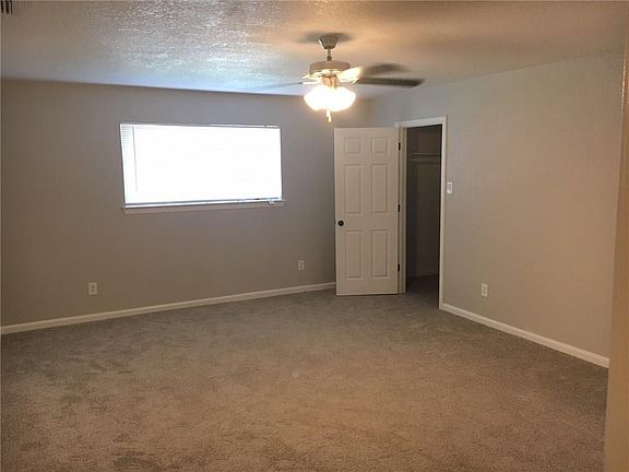 5th image of 1416 Hermitage Dr