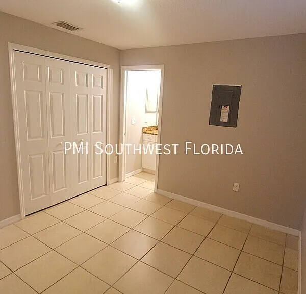 5445 Altoona St — Photo 5