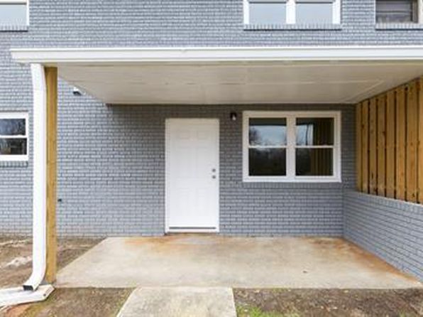 401 S Cherry St APT 3