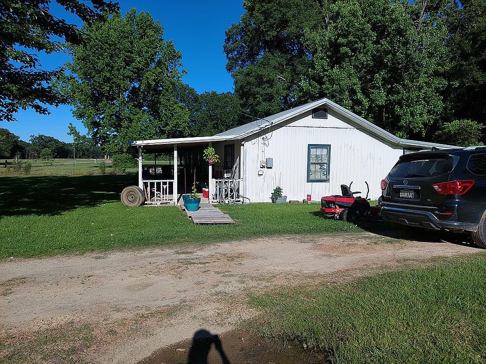 2nd image of 395 Loflin Rd
