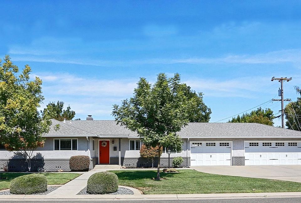 1st image of 2204 California St