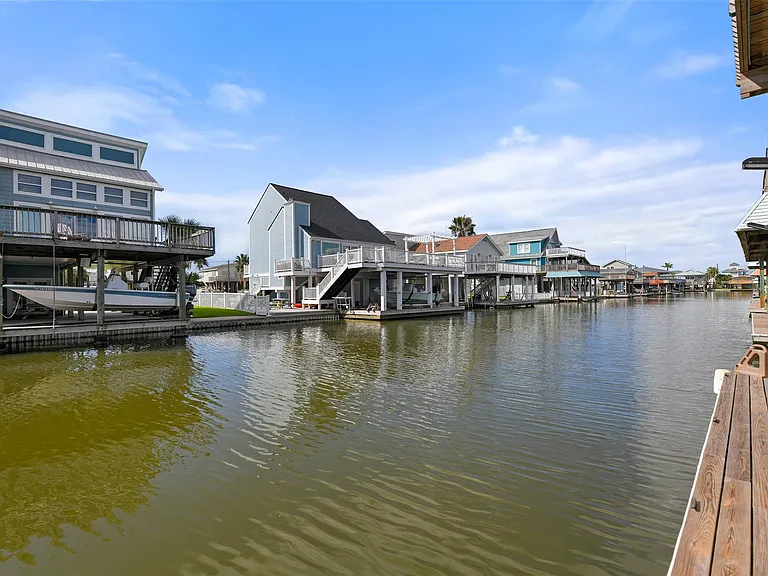 22101 Guadalupe Dr — Photo 33