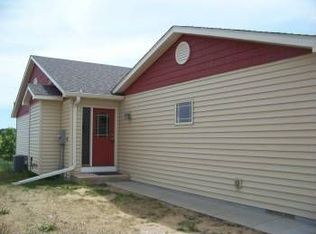 910 Whiskey Rd NW, Isanti, MN 55040