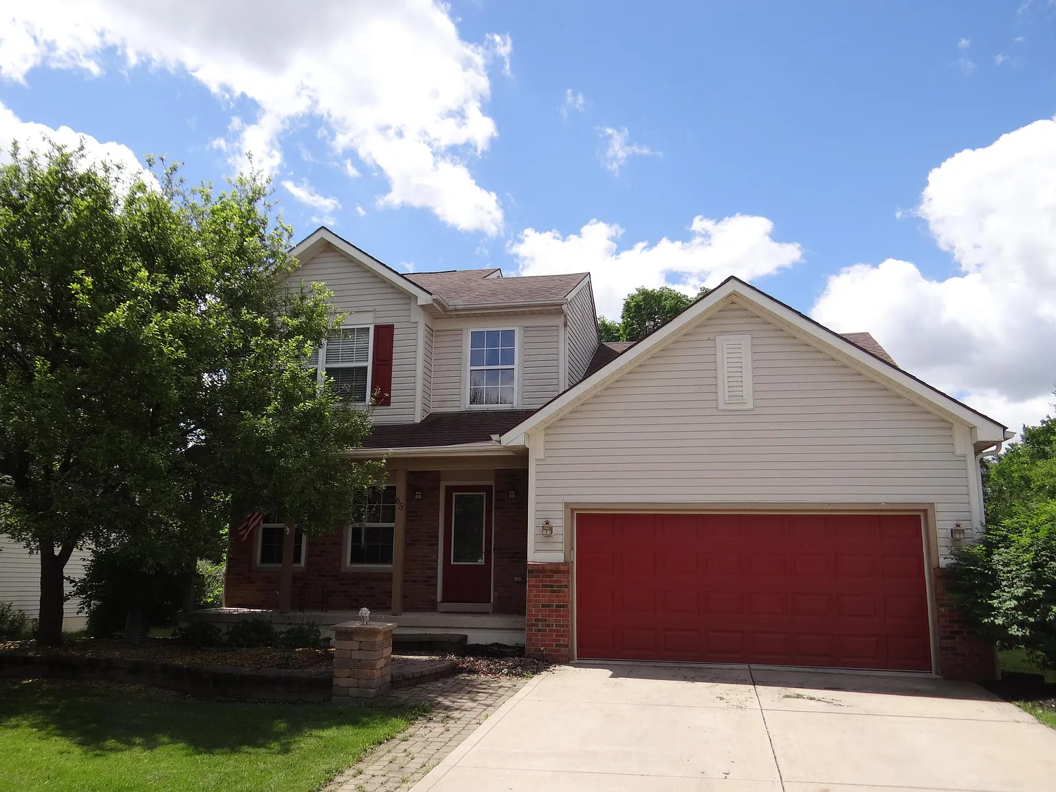 63 Providence Ln photo 1