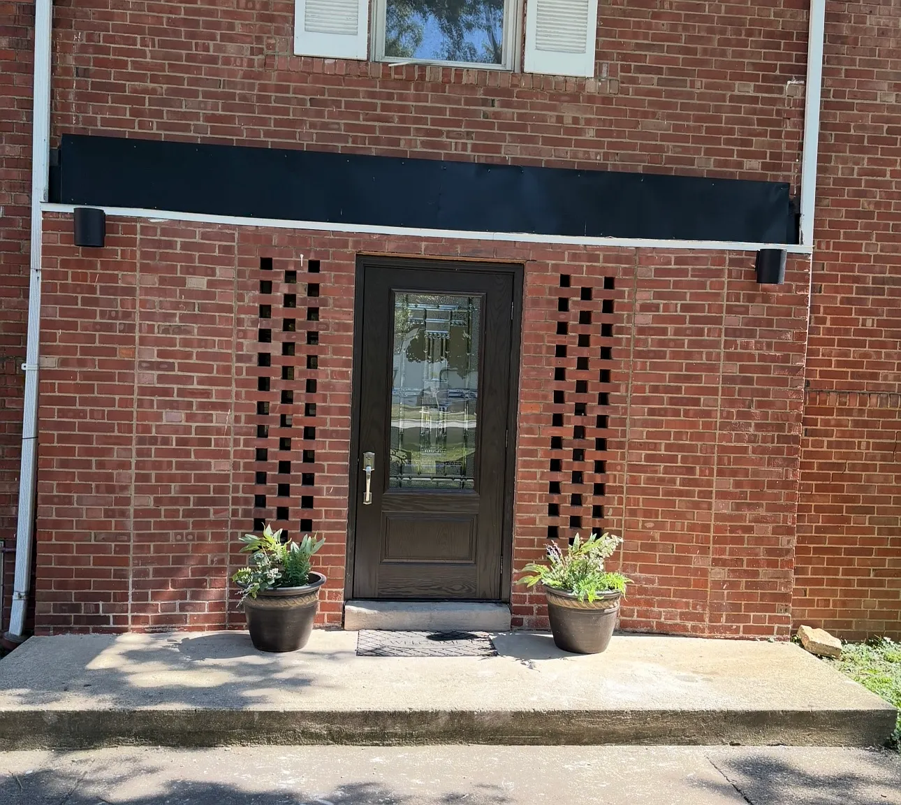 2 bed, 800 sqft, $1,100 — Photo 1
