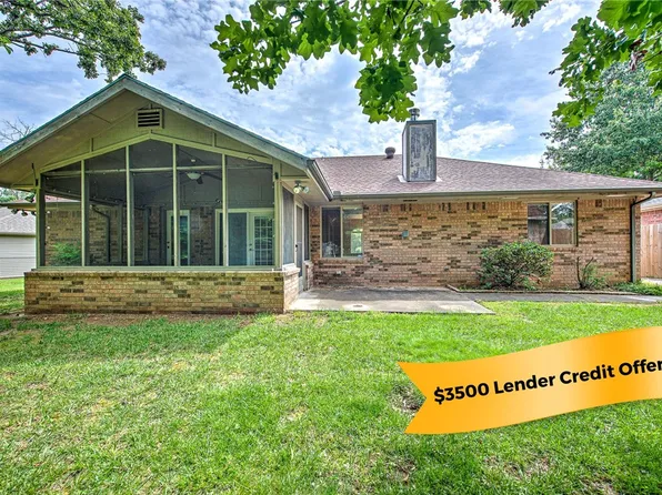 7 Shanklin Dr, Bella Vista, AR 72715