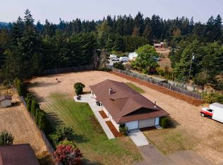 93 Deerhaven Dr, Sequim, WA 98382