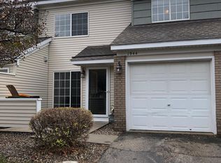 1944 Glenfield Ct, Saint Paul, MN 55122