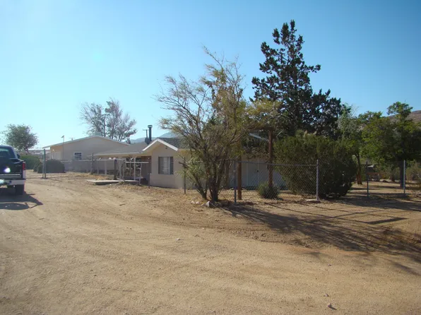 9811 Bella Vista Rd, Apple Valley, CA 92307