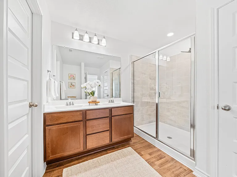 10643 W Military Dr #33 — Photo 20