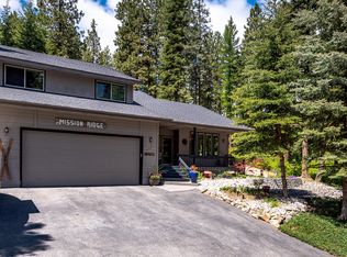 6411 Forest Ridge Dr, Wenatchee, WA 98801