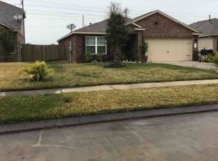 338 Apache Field Ln, La Marque, TX 77568