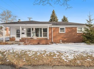 36986 Greenbush Rd, Wayne, MI 48184