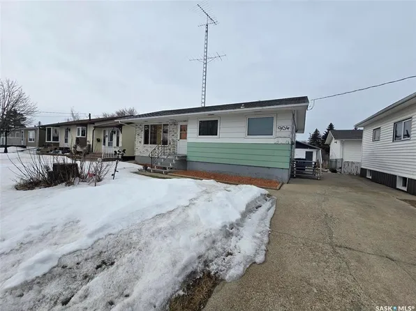 904 Francis STREET, Grenfell, SK S0G 2B0