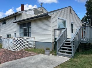 7405 Brompton Rd, Baltimore, MD 21207